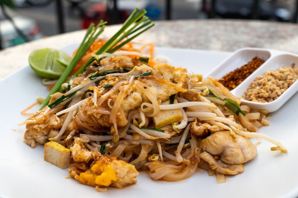 Pad Thai (Thailand)