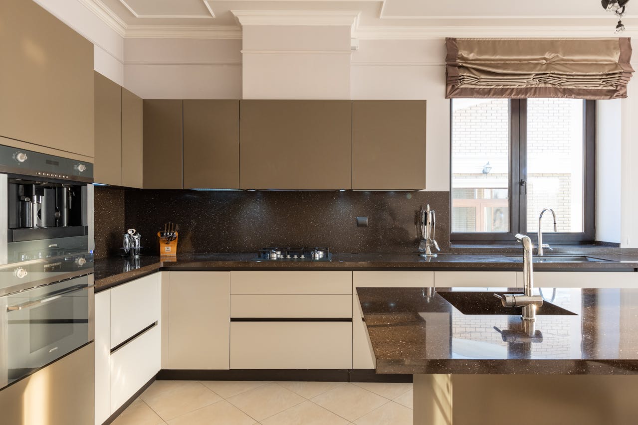 10 Clever Kitchen Storage Ideas That Maximize Space and Cut Clutter