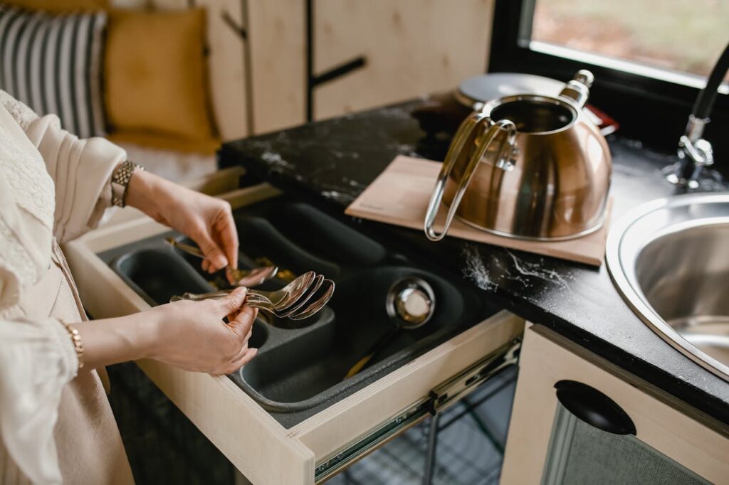 drawer dividers in kitchen
