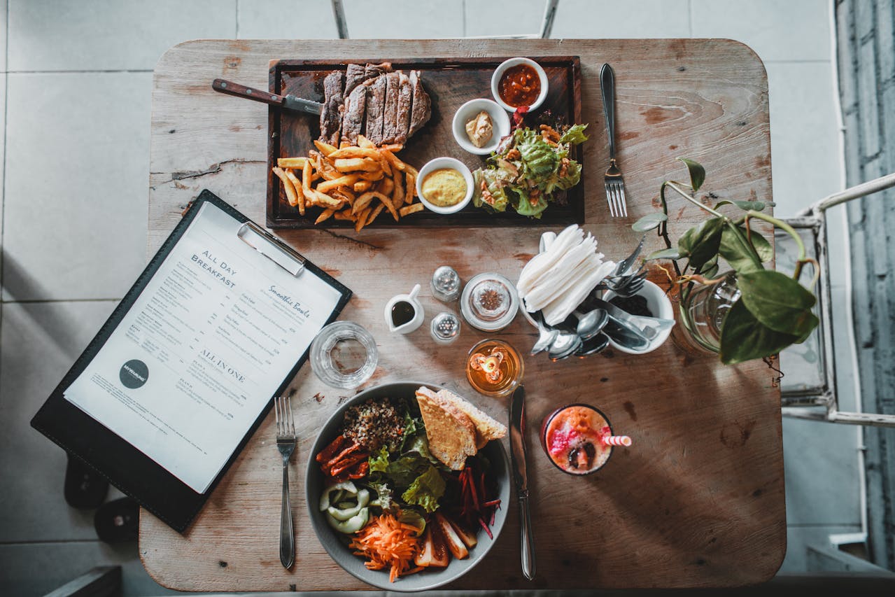 10 Restaurant Dishes Gordon Ramsay Says to Avoid Ordering