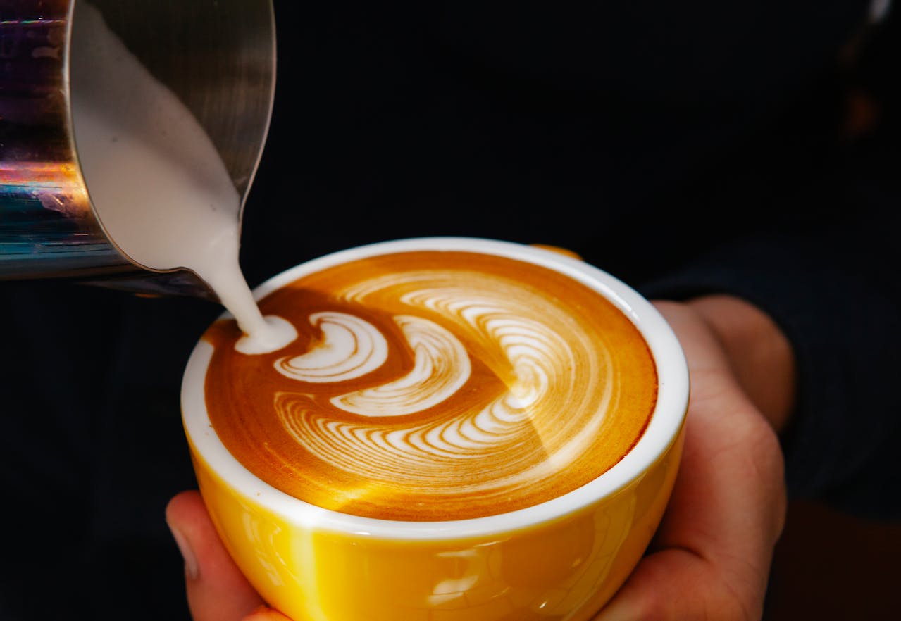 10 Coffee Habits That Baristas Wish You Would Stop