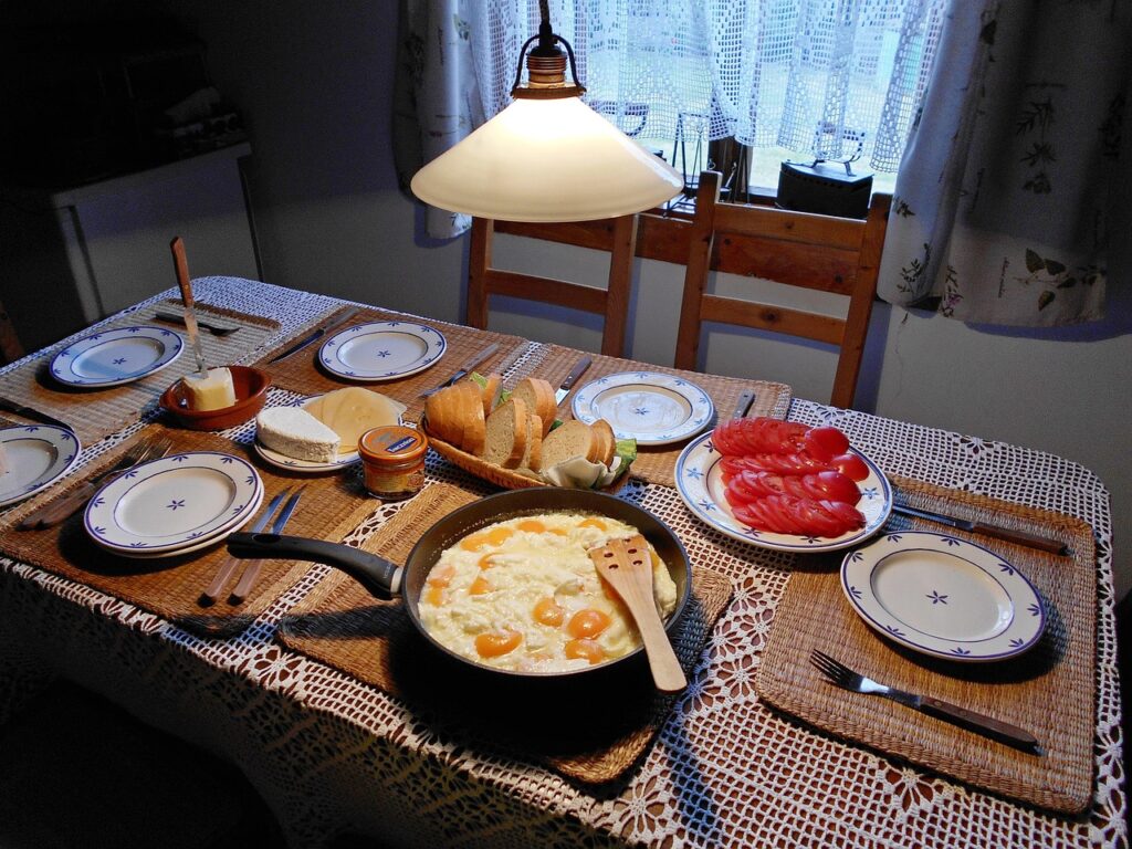 breakfast table