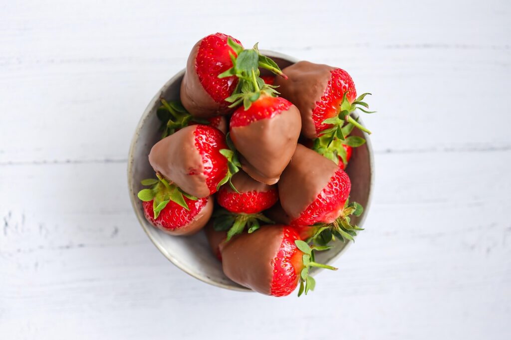 Strawberry, Chocolate-covered strawberries, Chocolate image.