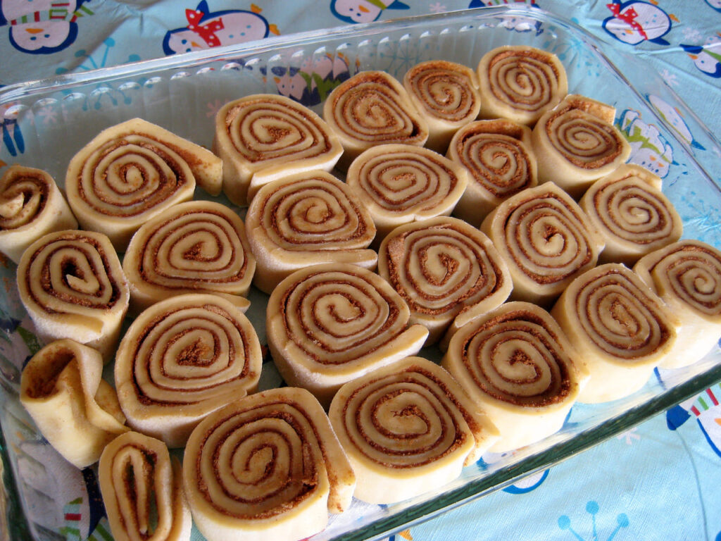 Cinnabon Cinnamon Rolls