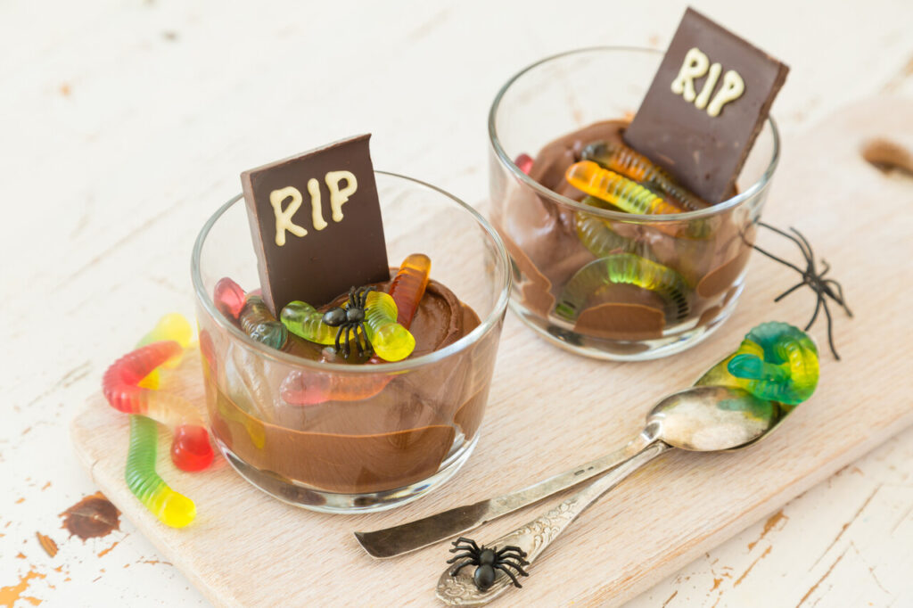 Graveyard Dirt Cups