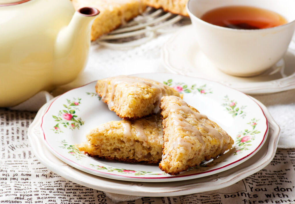 Banana Scones with Cinnamon Cream Cheese Glaze.selective focus