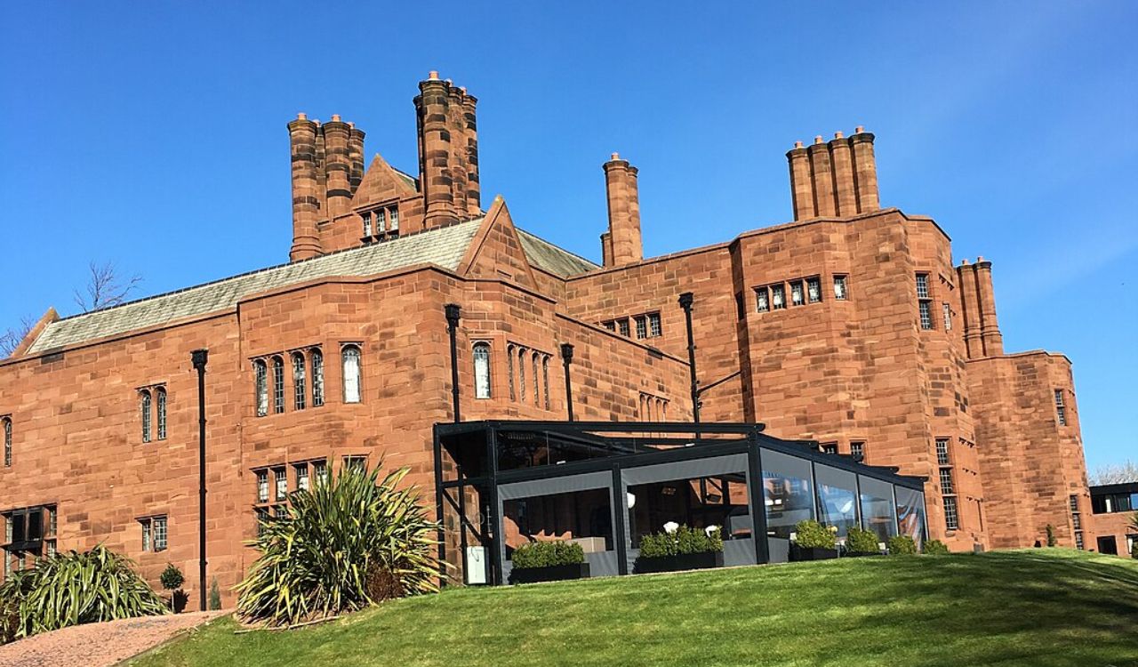 Abbey House Hotel