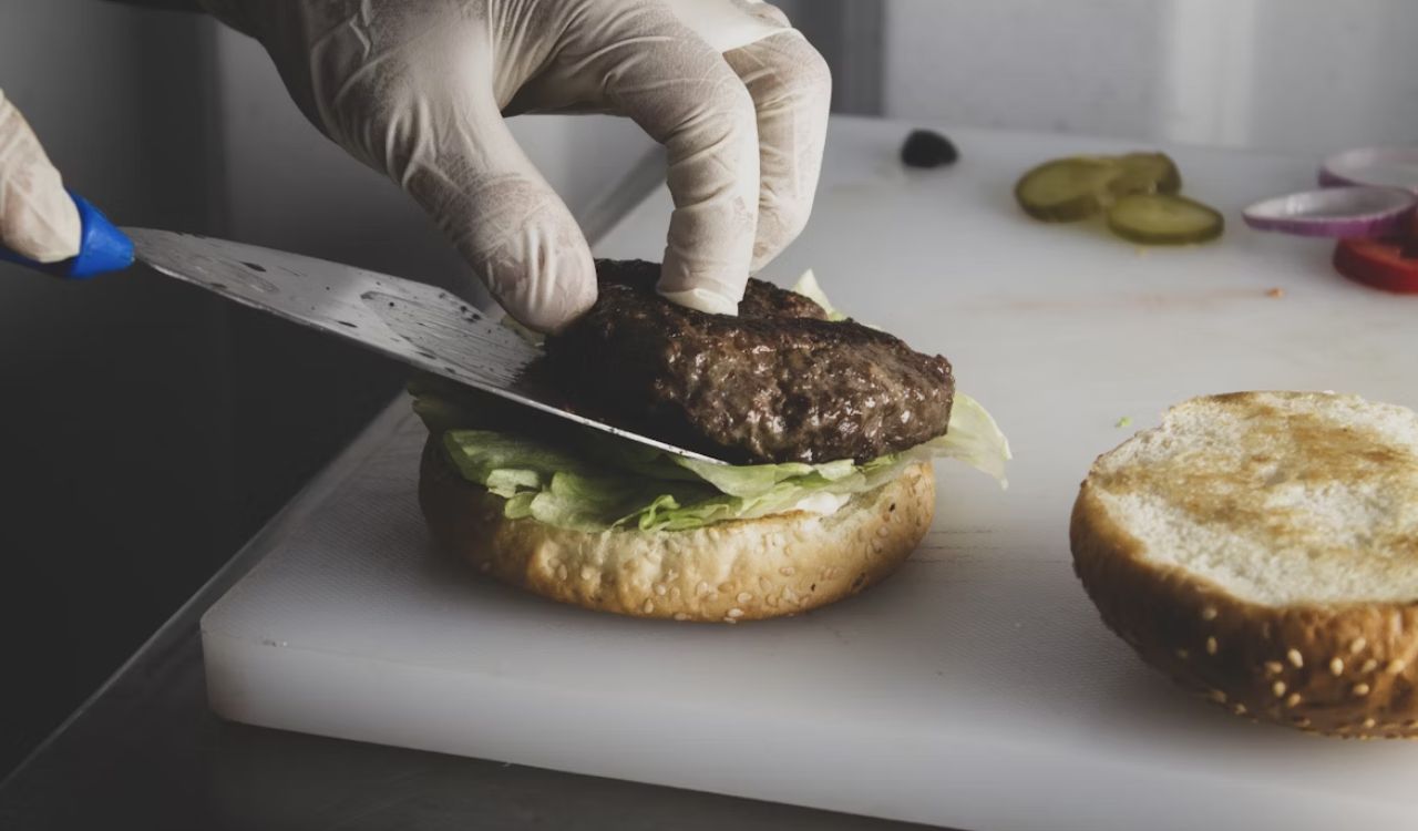 Assembling a burger