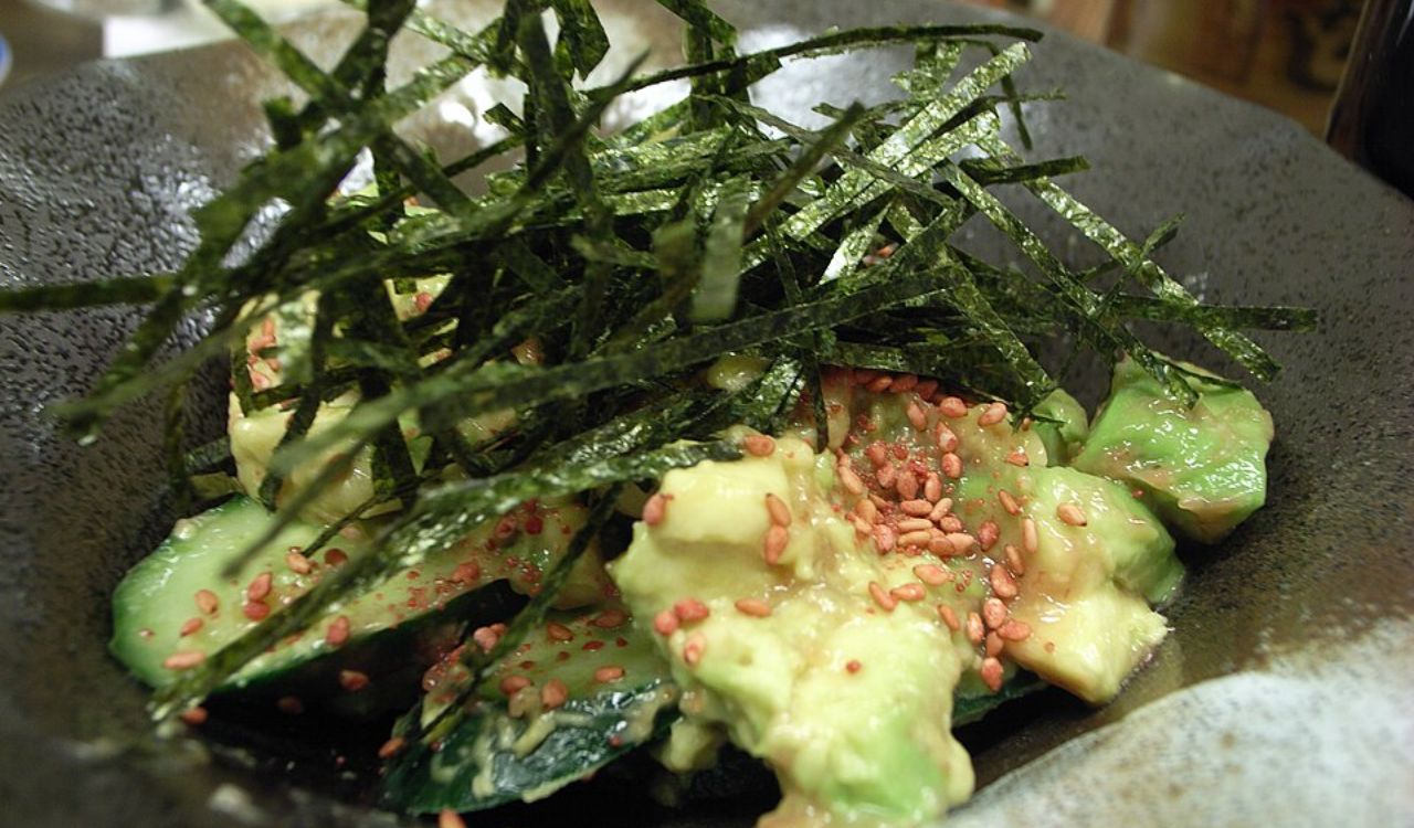 Avocado Cucumber Salad