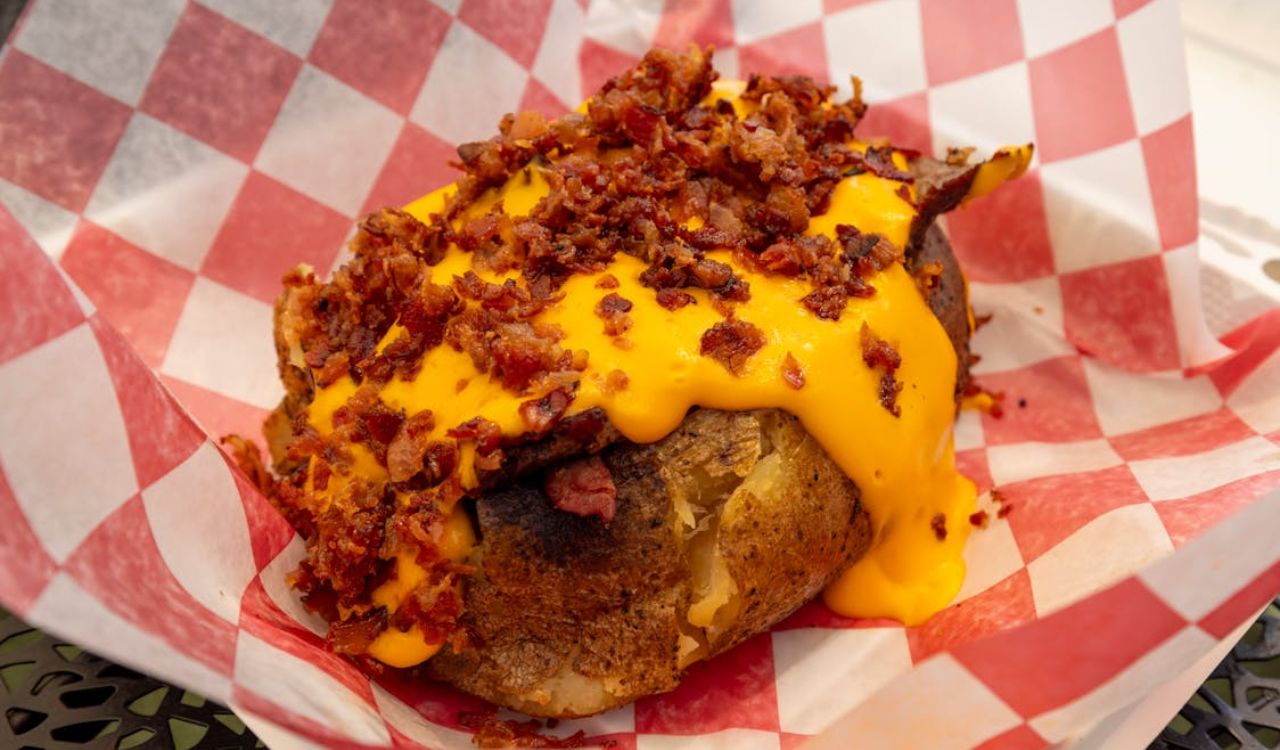 Baked potato with bacon bits