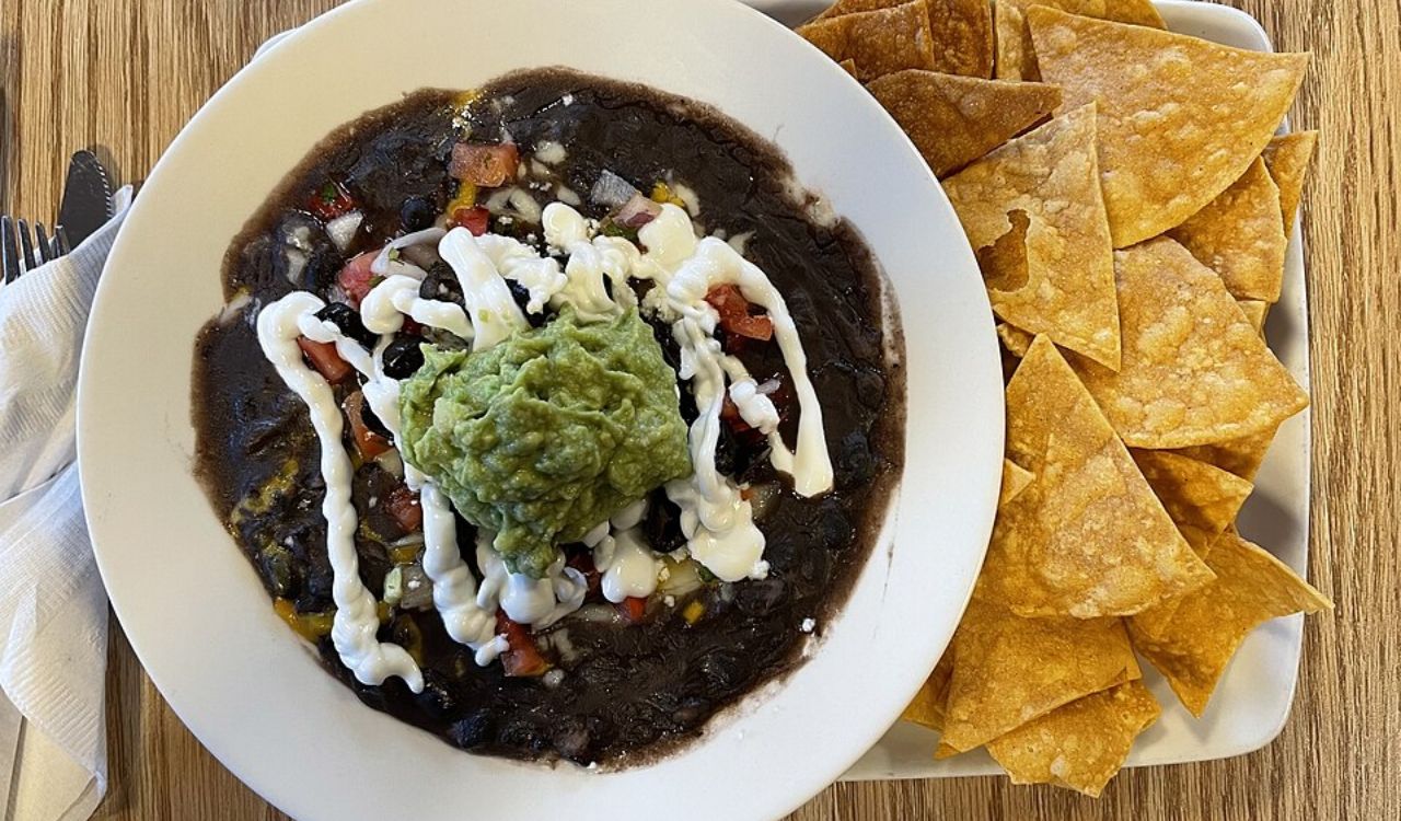 Black bean dip
