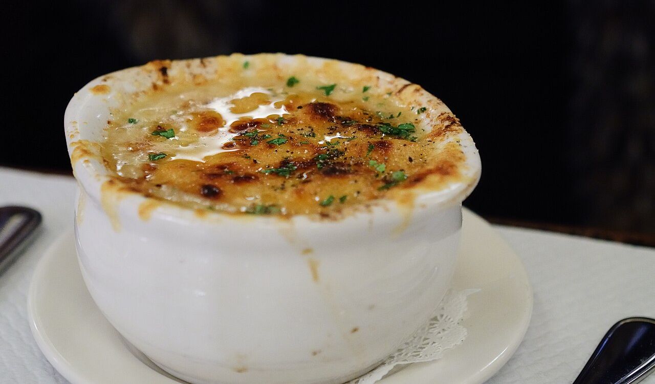 Bowl of French onion soup
