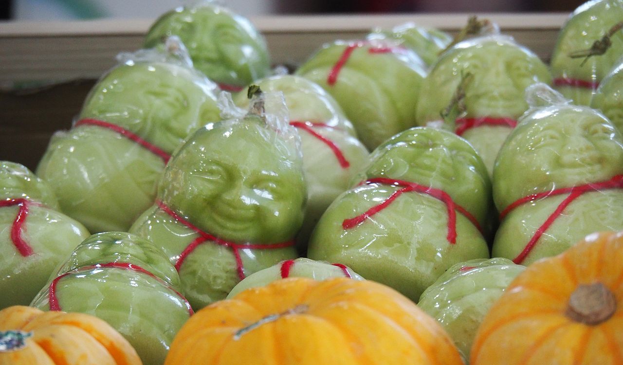 Buddha Pears in a store
