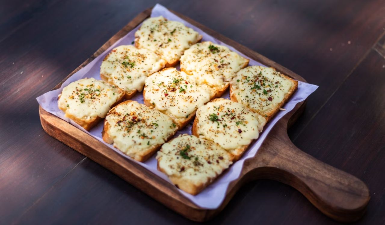Cheese and garlic bread