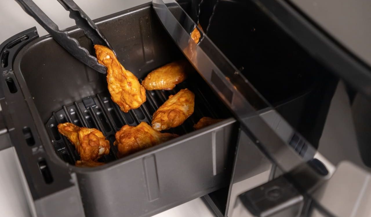 Chicken wings in air fryer
