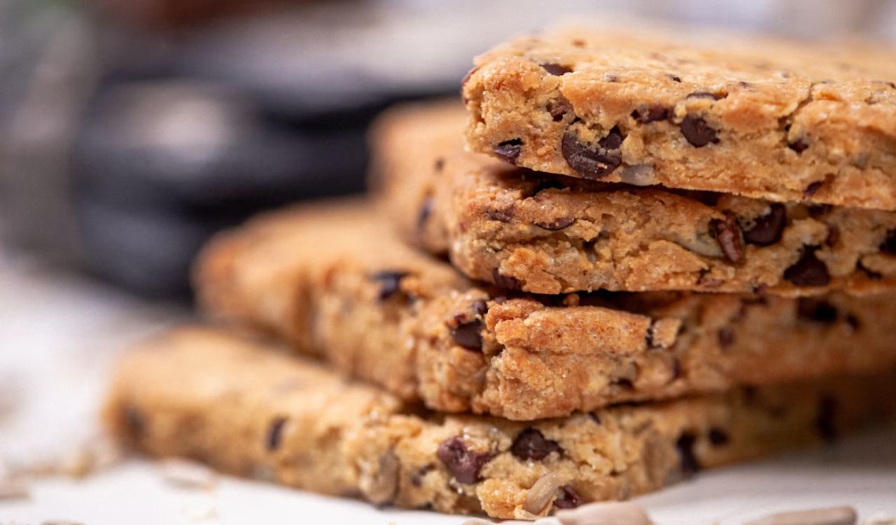 Chocolate Chip Pecan Cookie Bars