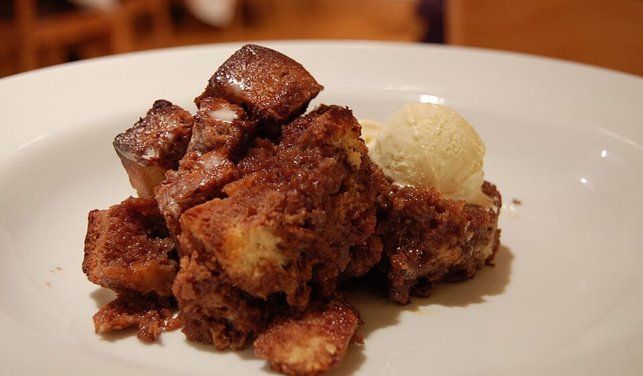 Chocolate bread pudding