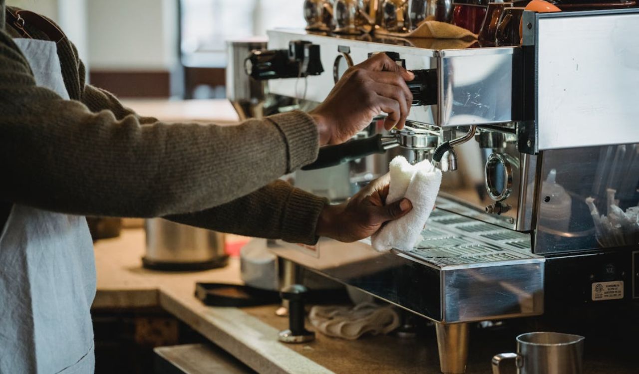 Cleaning espresso machine