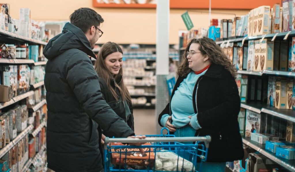 College students at a grocery store
