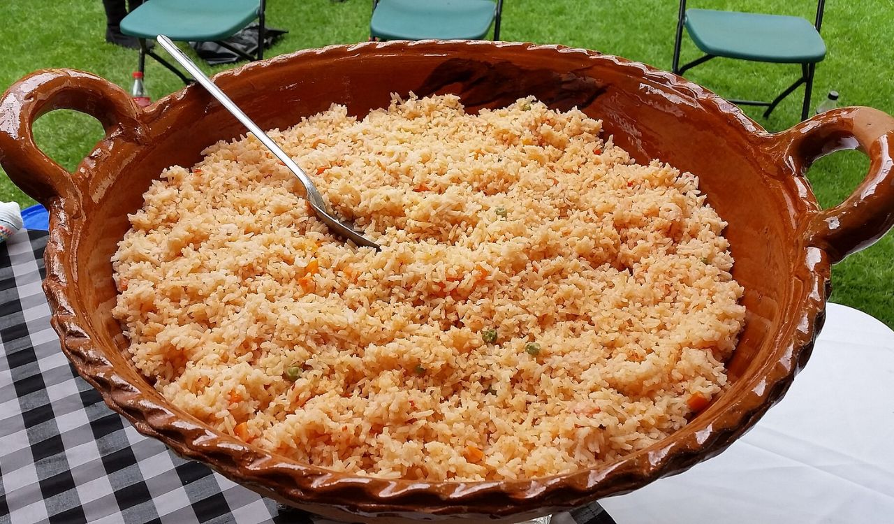 Cooking Mexican rice