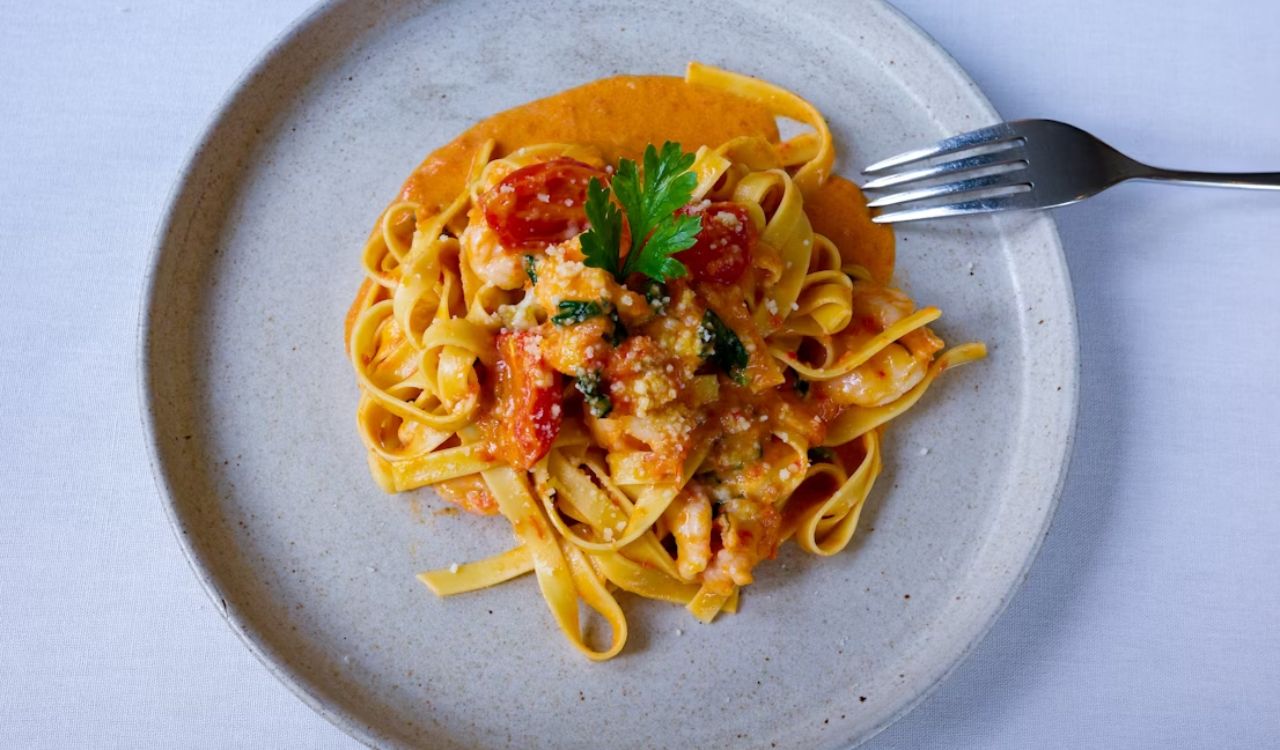 Creamy tomato pasta