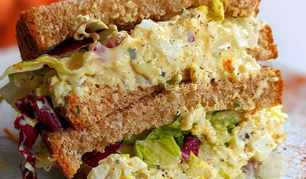 Egg salad with avocado