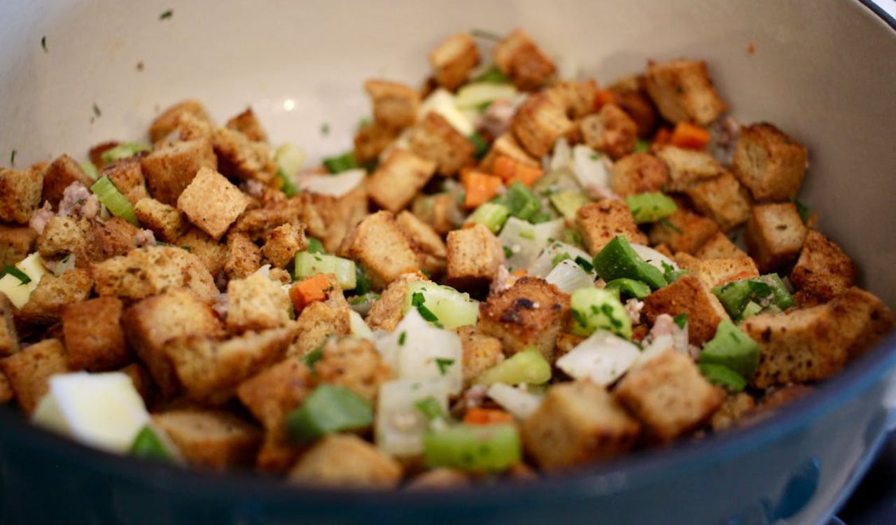 Garlic herb stuffing