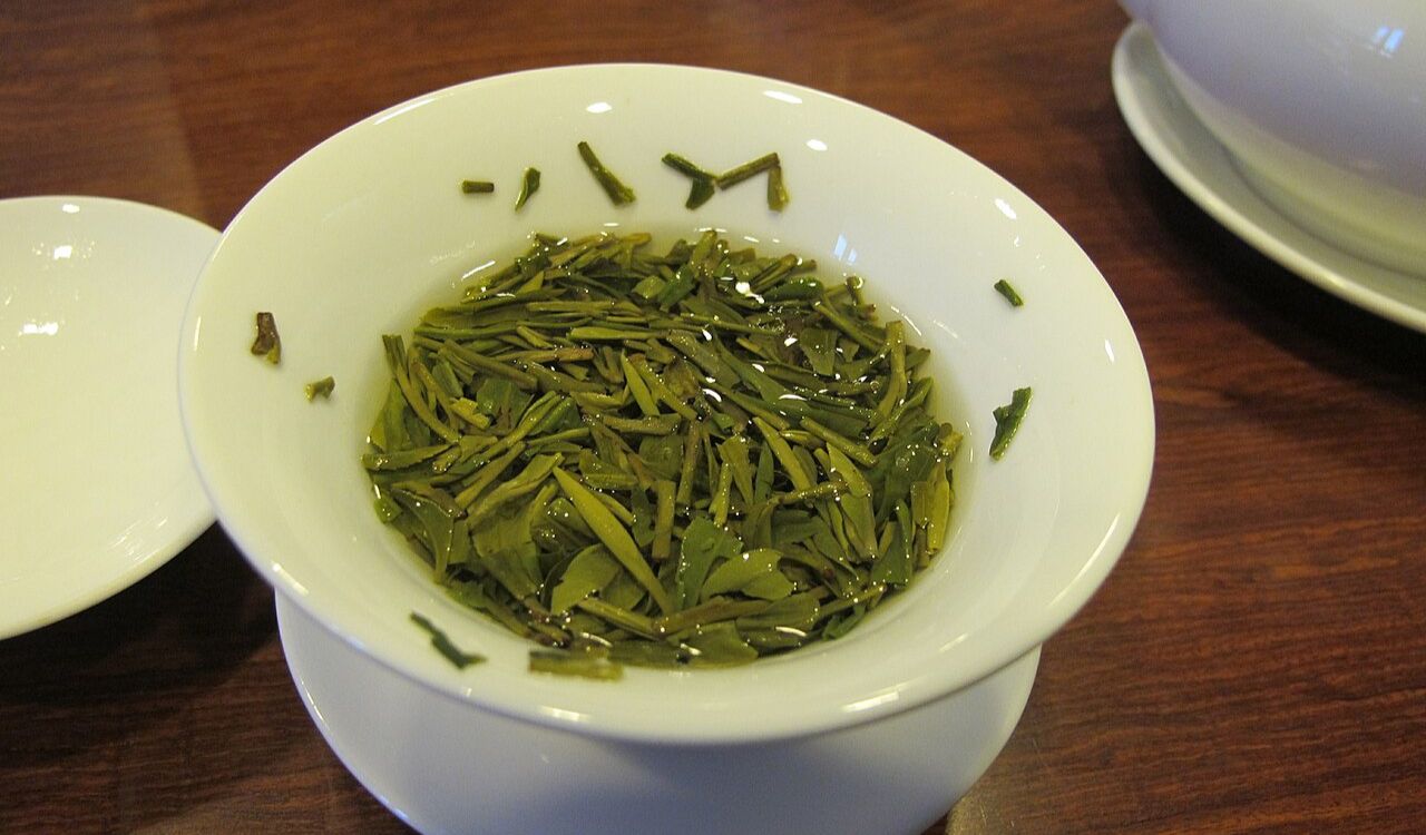 Longjing tea