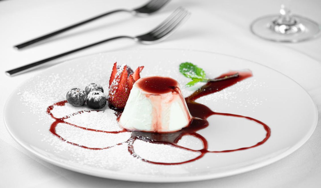 Panna cotta with berry sauce