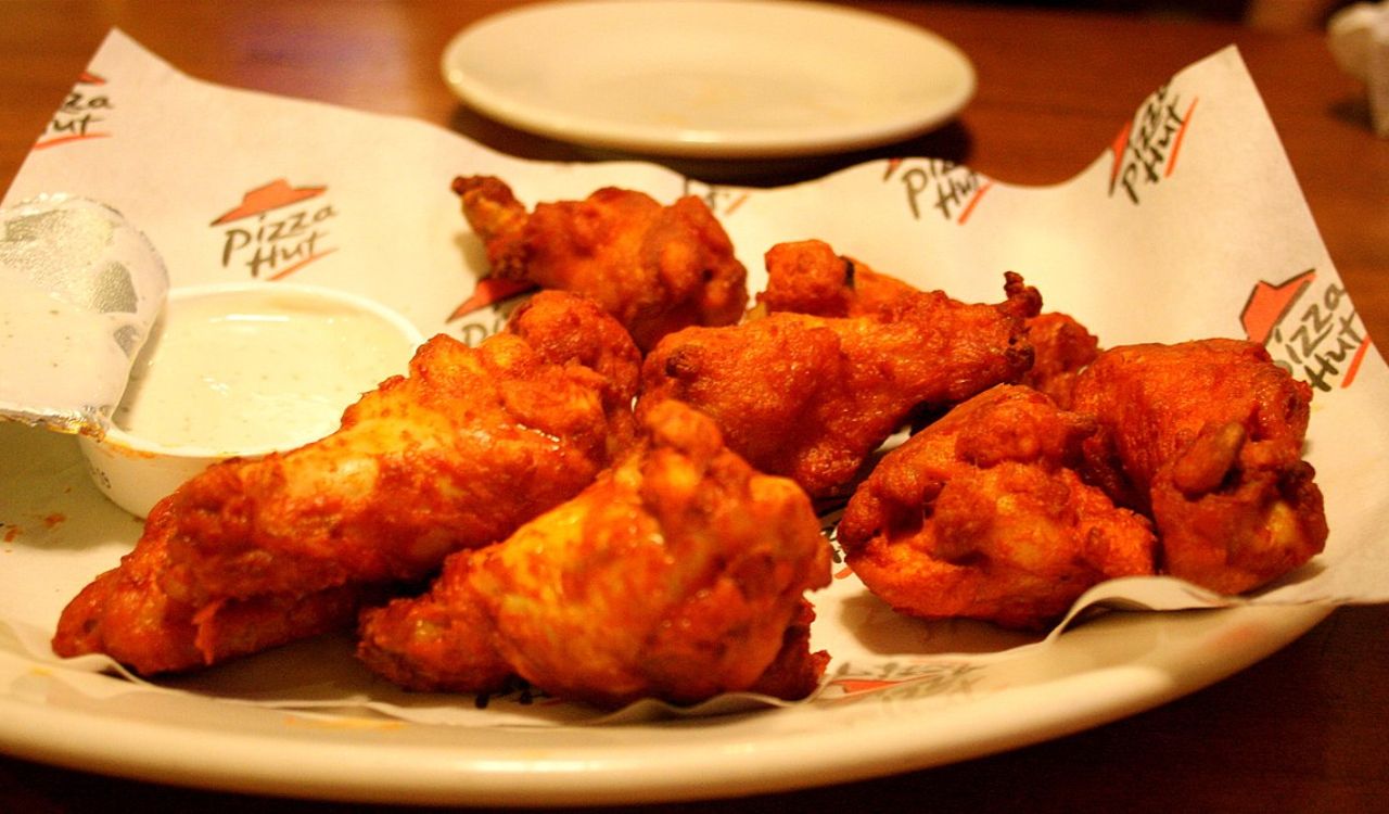 Pizza Hut wings