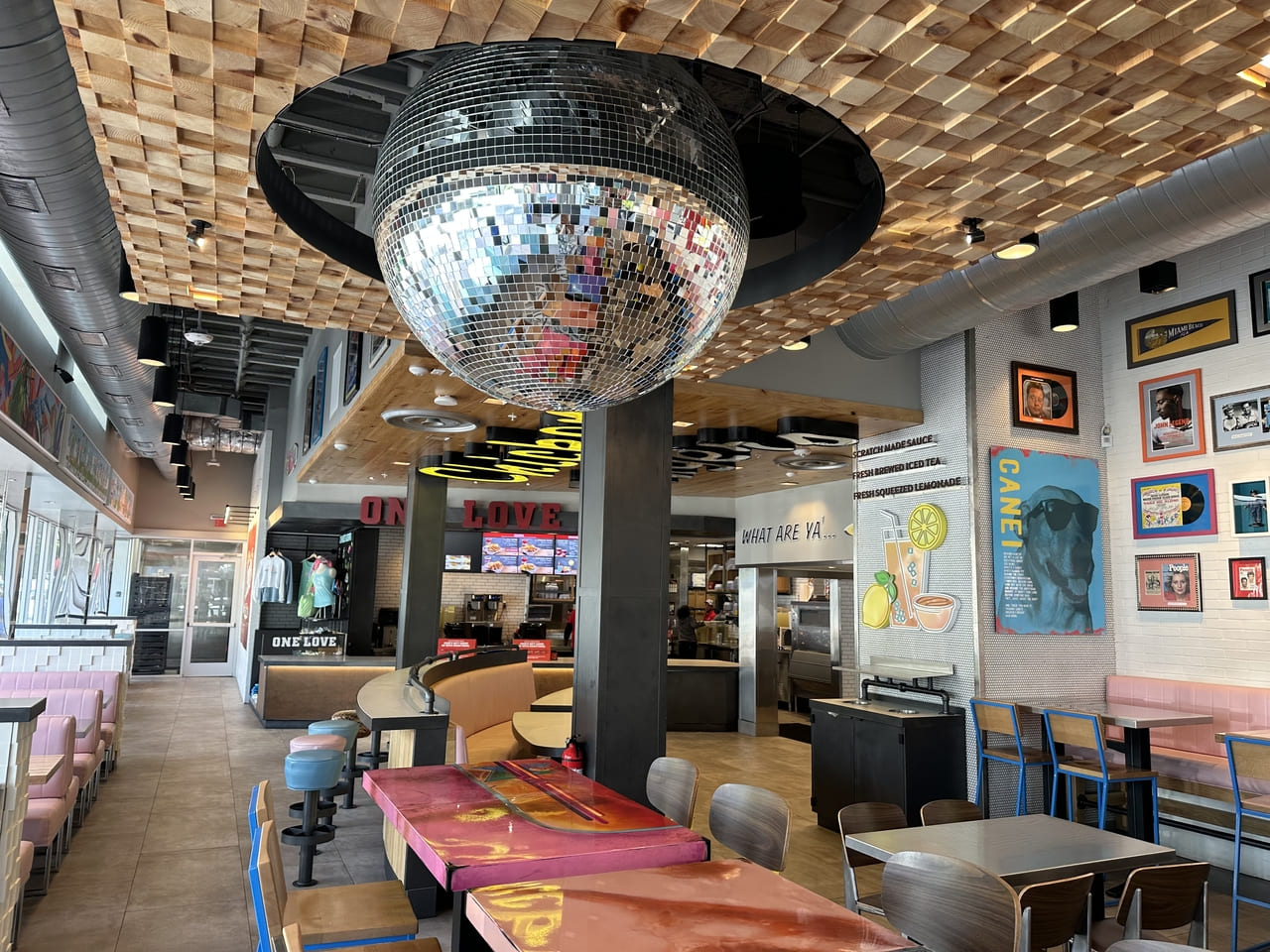7 Fast Food Chains That Actually Cook Everything From Scratch