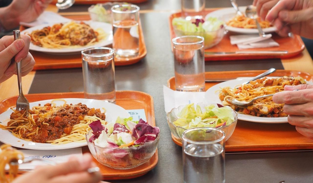 Spaghetti meals in cafeteria