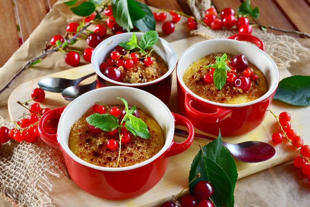 Creme brulee, Dessert, Flan image.