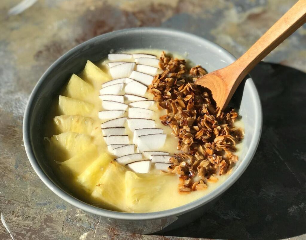 Pineapple Coconut Crisp