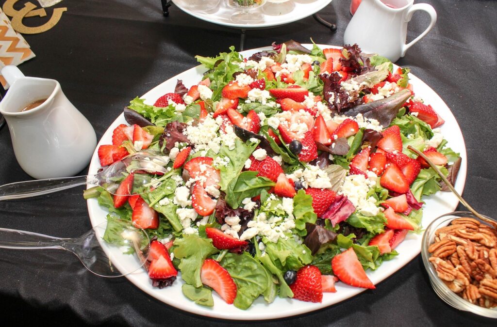 Strawberry Spinach Salad with Balsamic Glaze