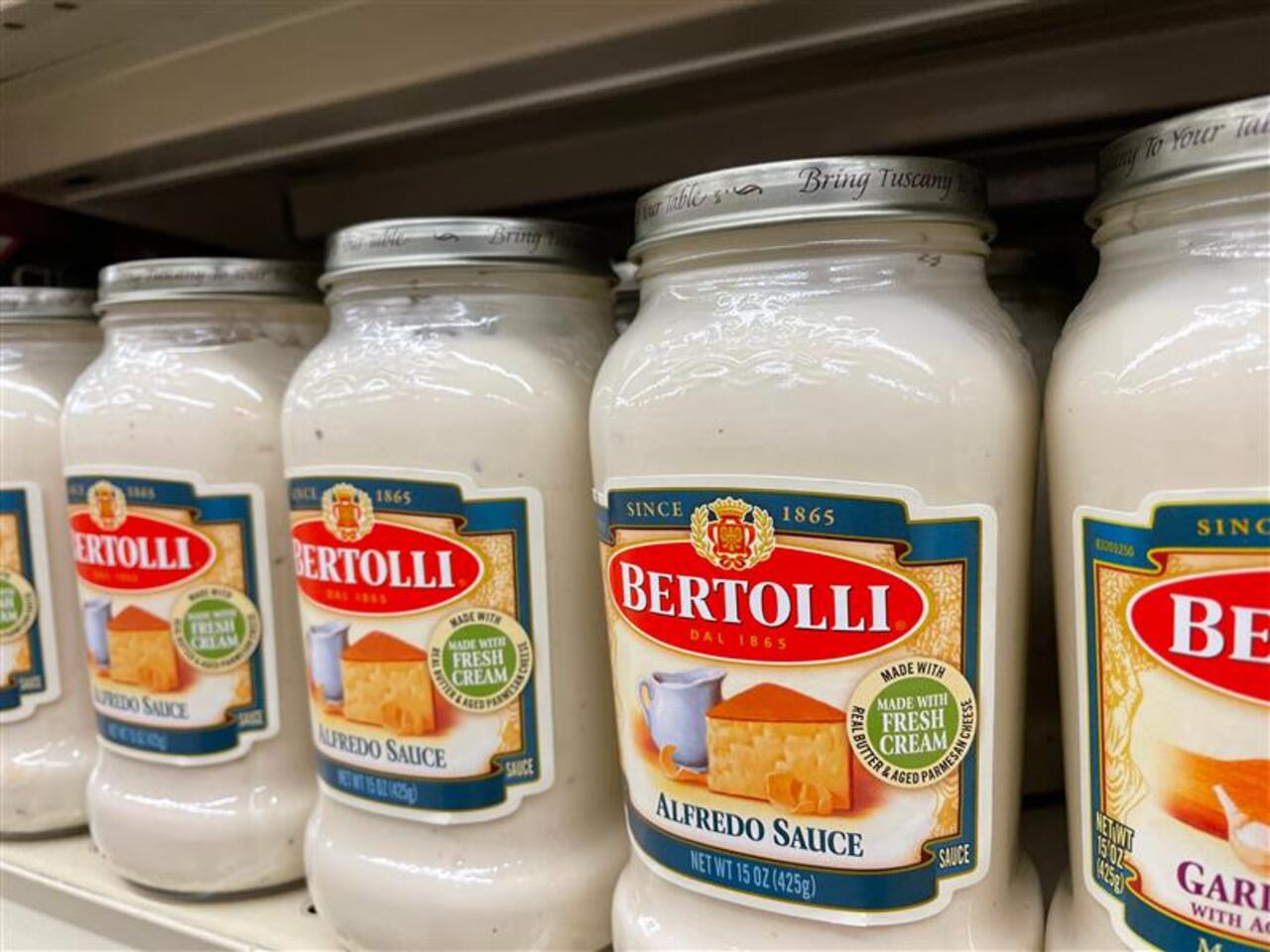 10 Store-Bought Alfredo Sauces Ranked Best to Worst