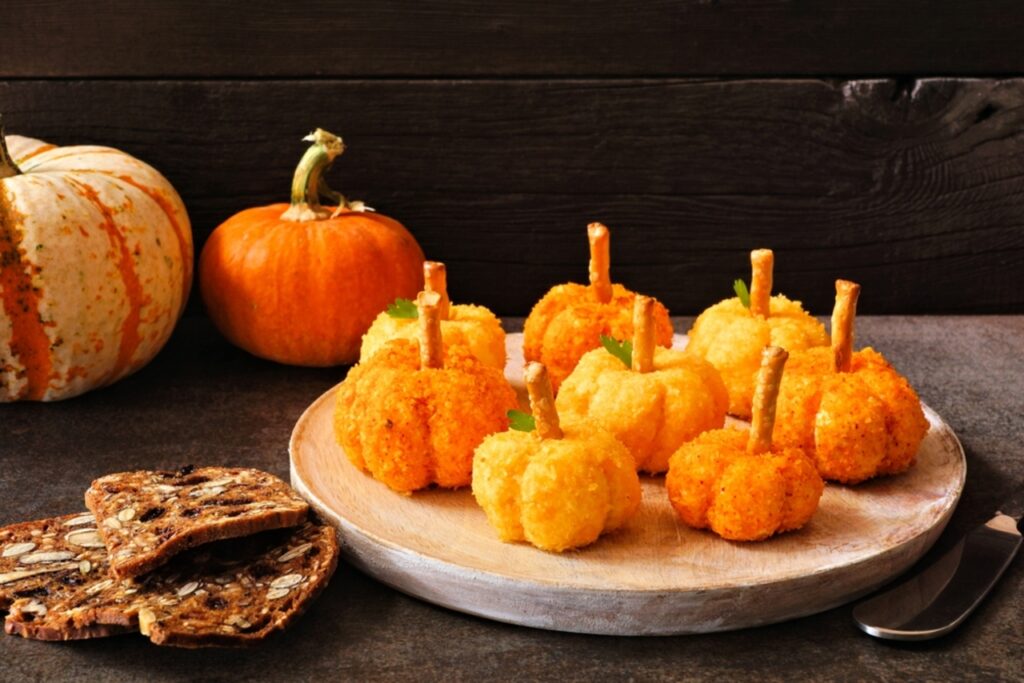 Pumpkin cheeseballs