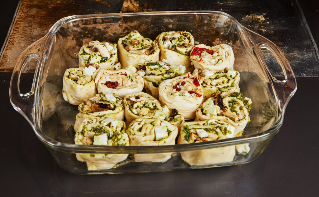 Turkey and Hummus Pinwheels