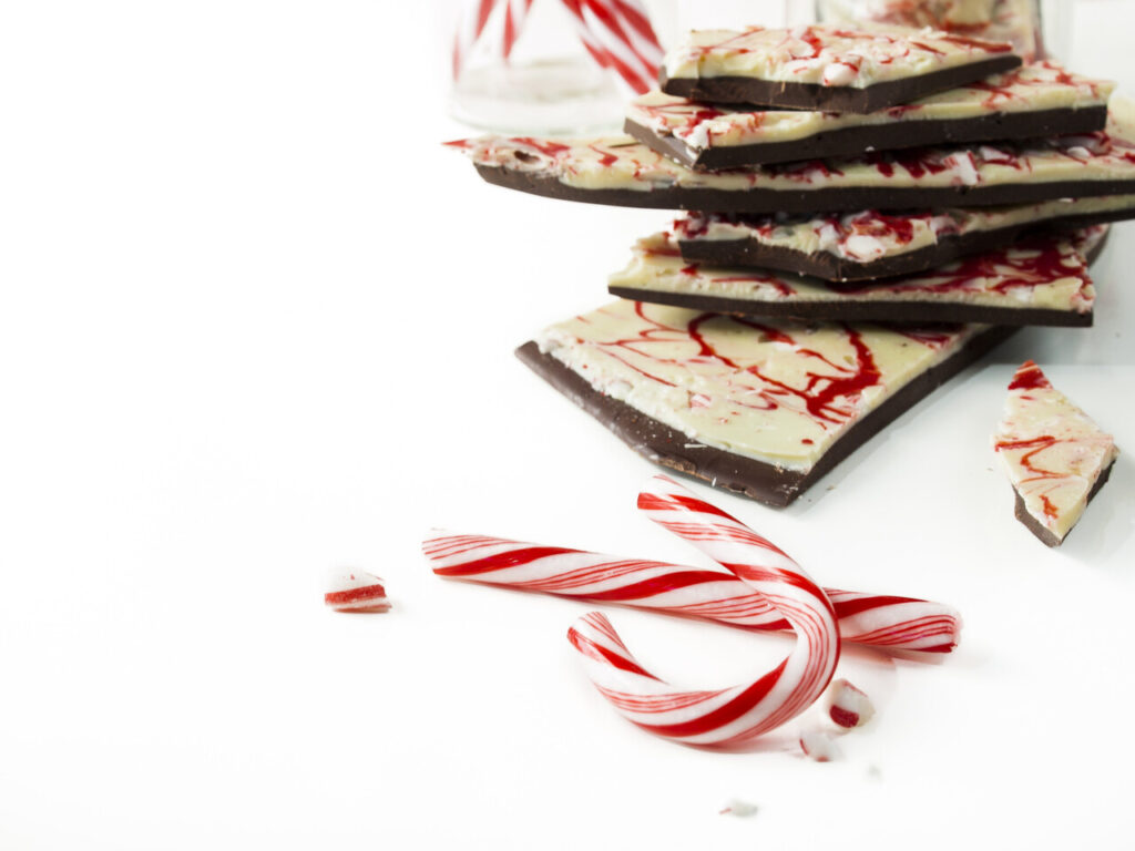 Chocolate Peppermint Bark Cookies