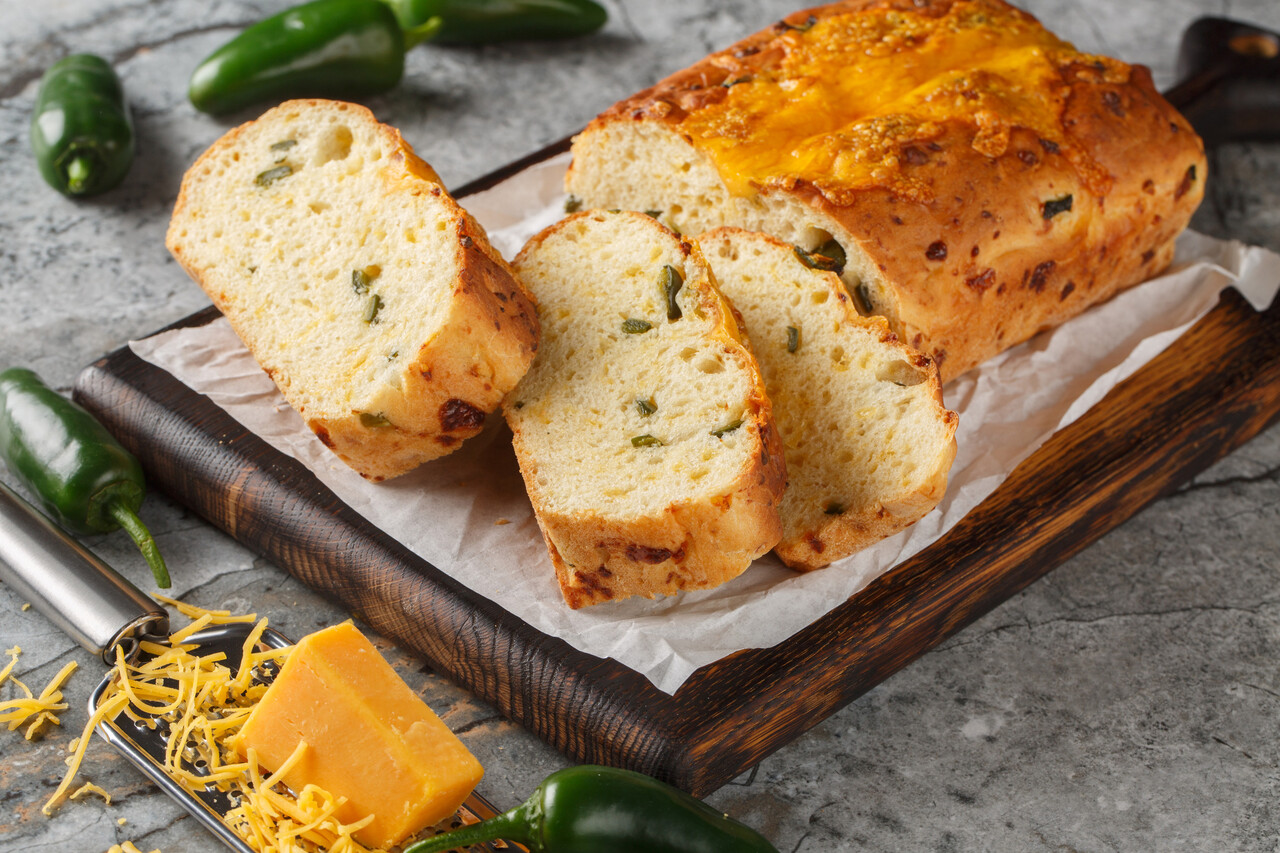Jalapeño Cheddar Cornbread