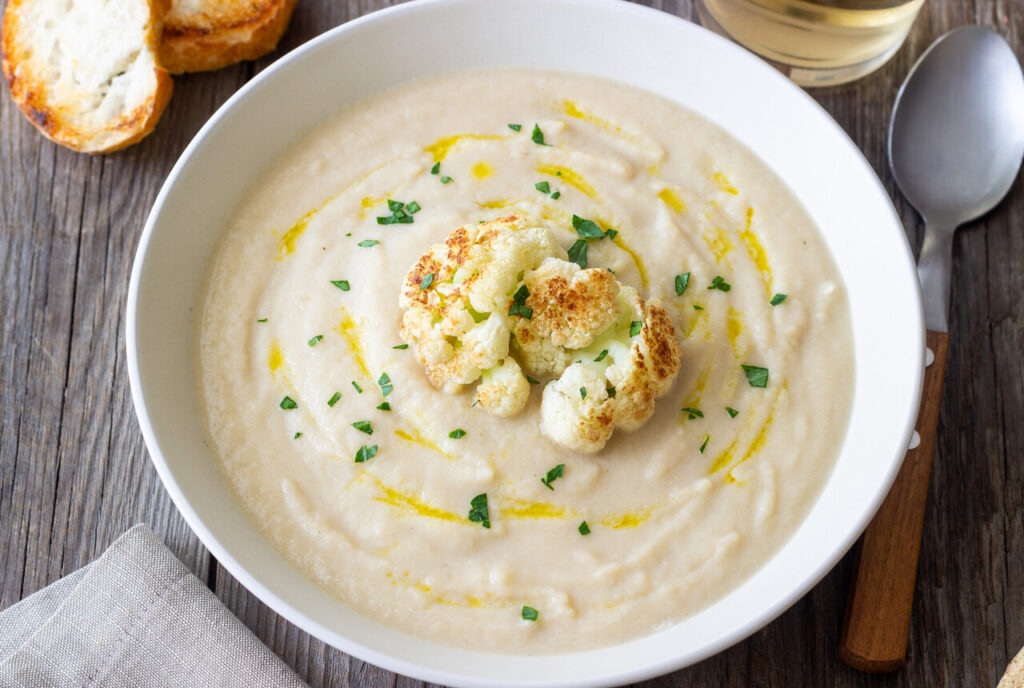 Roasted Cauliflower and Apple Soup