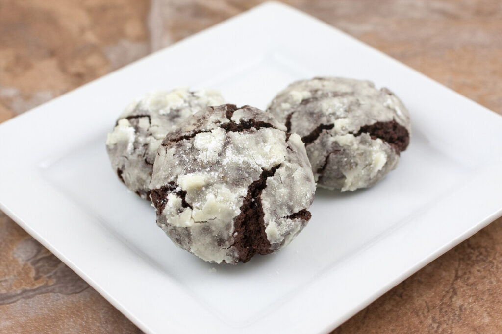 Chocolate Crinkle Cookies