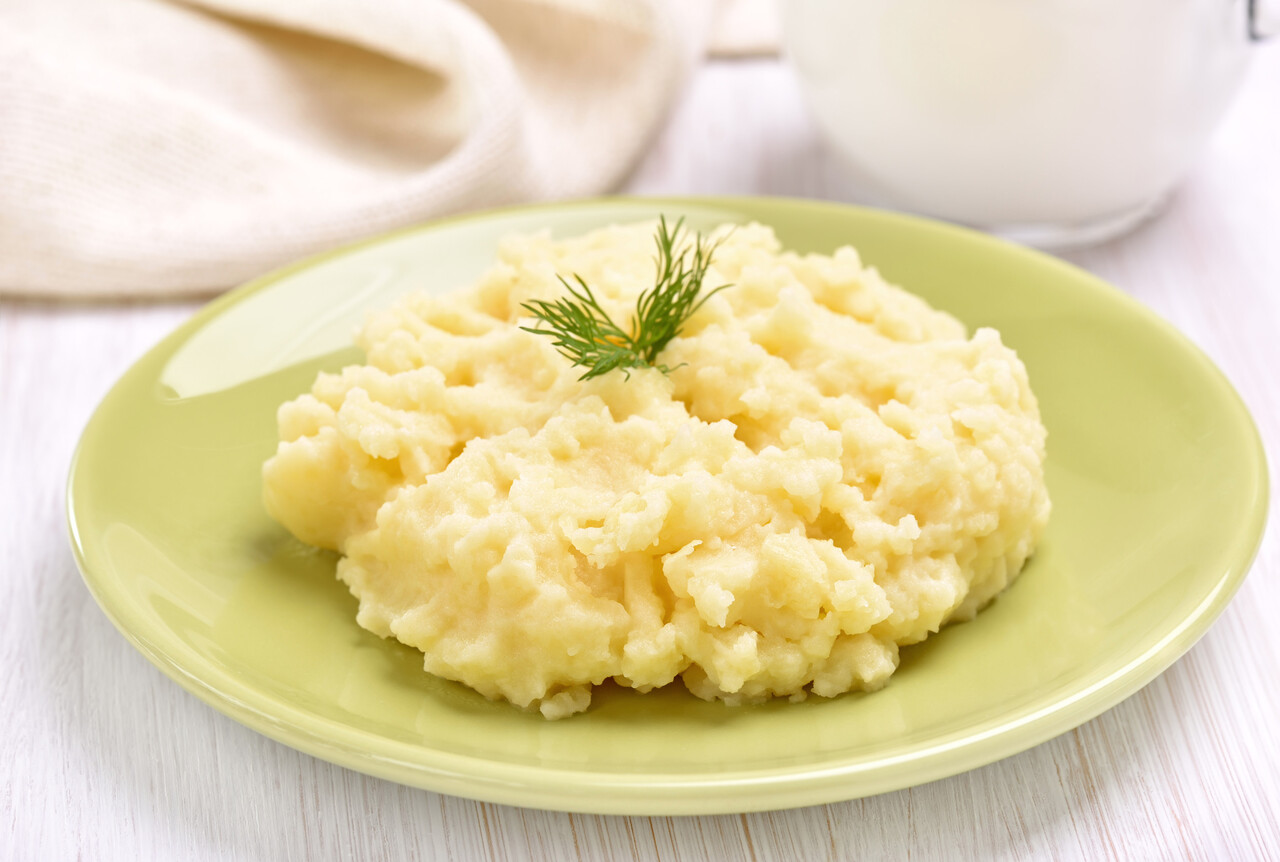 7 Store Bought Instant Mashed Potatoes Ranked by the Taste Test