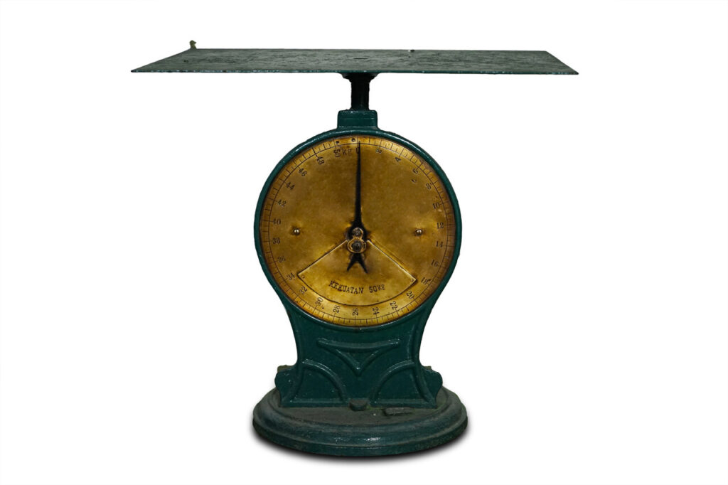 Vintage Spring Scale