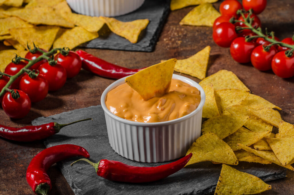 Slow Cooker Chili Cheese Dip