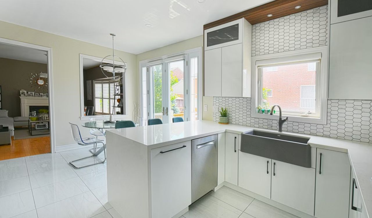 Hexagon kitchen tiles