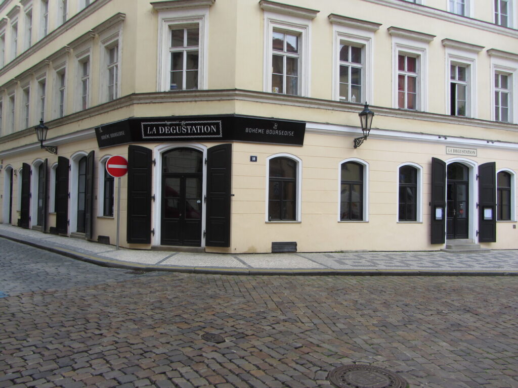 La Degustation Bohême Bourgeoise