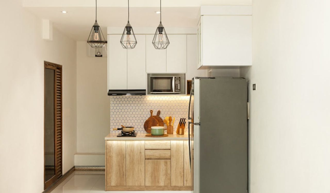 Pendant lights in kitchen