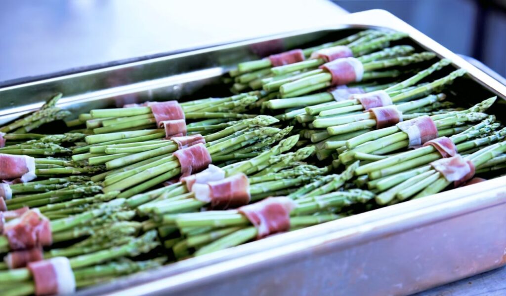Prosciutto-Wrapped Asparagus