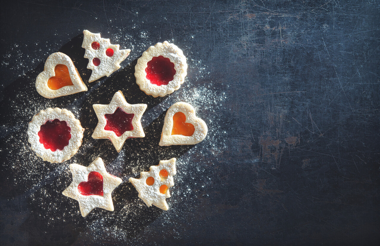 Colorful mixed Christmas cookies
